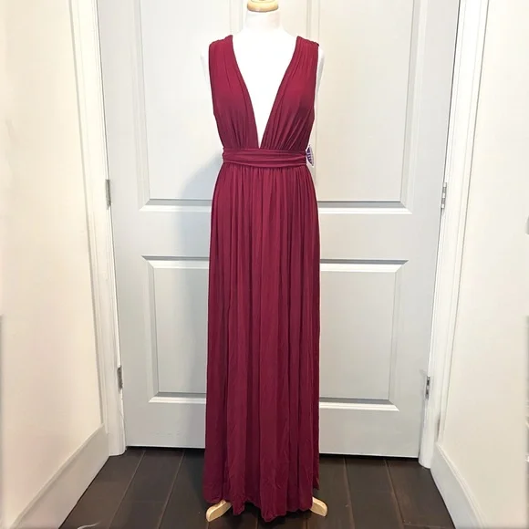 Windsor Burgundy Chiffon Maxi Dress Deep V Slit Formal Gown Size Medium NWT - Picture 8 of 15
